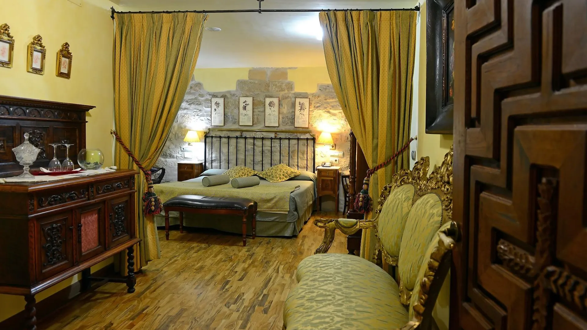 Hotel Cetina Palacio De Los Salcedo Baeza